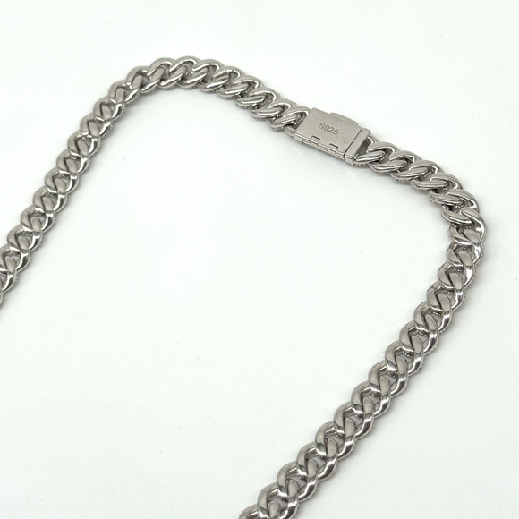 925 Silver, 9.0CTW Moissanite Square Miami Cuban Chain - Picture 5 of 10